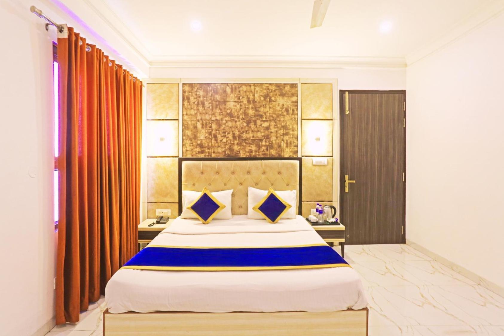 Hotel Almora Inn - Near By Delhi International Airport - With Free Airport Pickup And Drop نيودلهي المظهر الخارجي الصورة