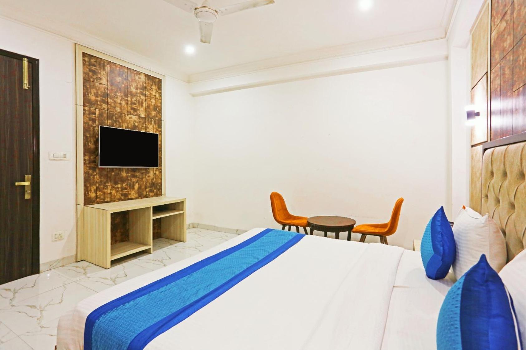 Hotel Almora Inn - Near By Delhi International Airport - With Free Airport Pickup And Drop نيودلهي المظهر الخارجي الصورة