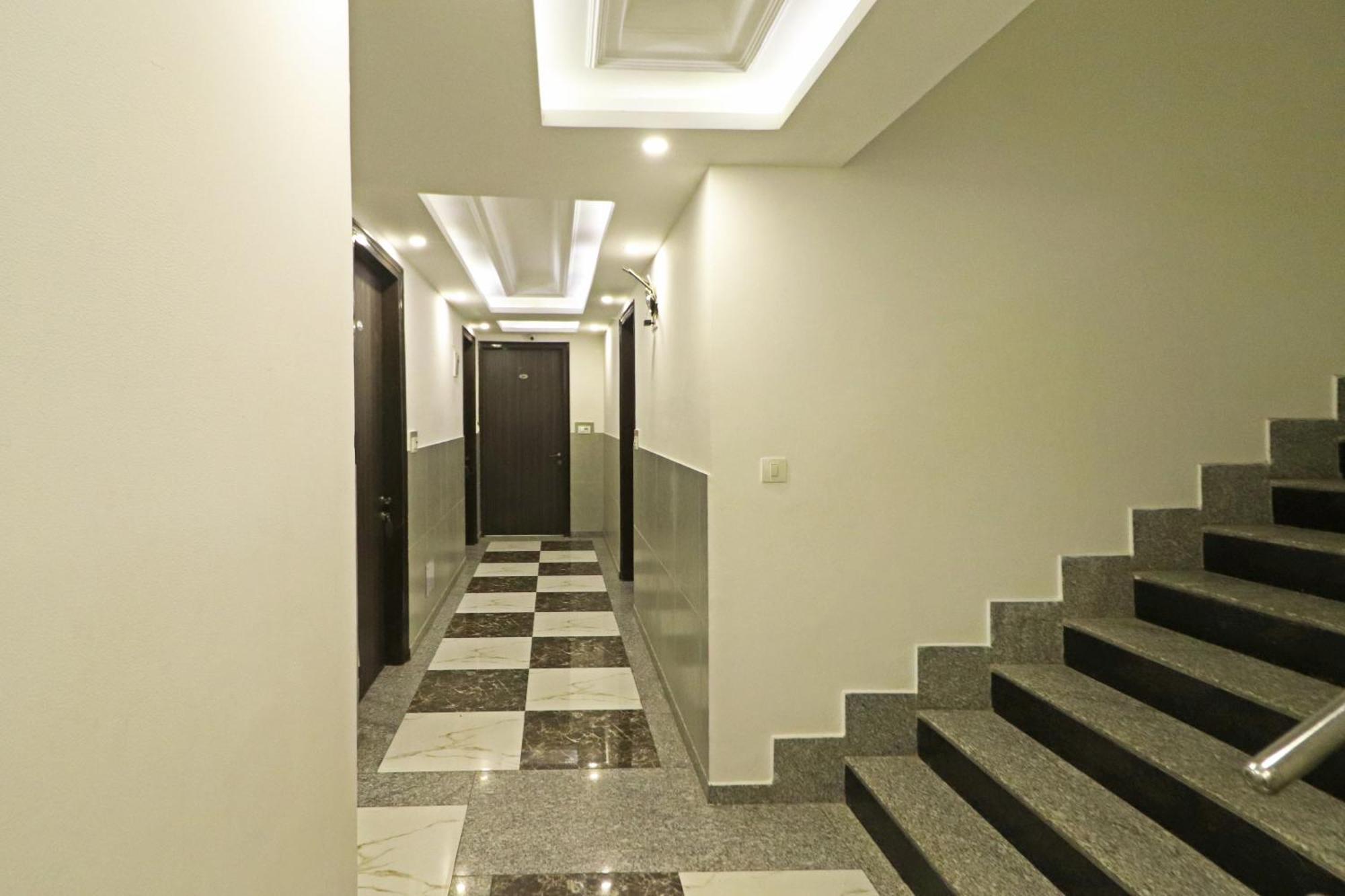 Hotel Almora Inn - Near By Delhi International Airport - With Free Airport Pickup And Drop نيودلهي المظهر الخارجي الصورة