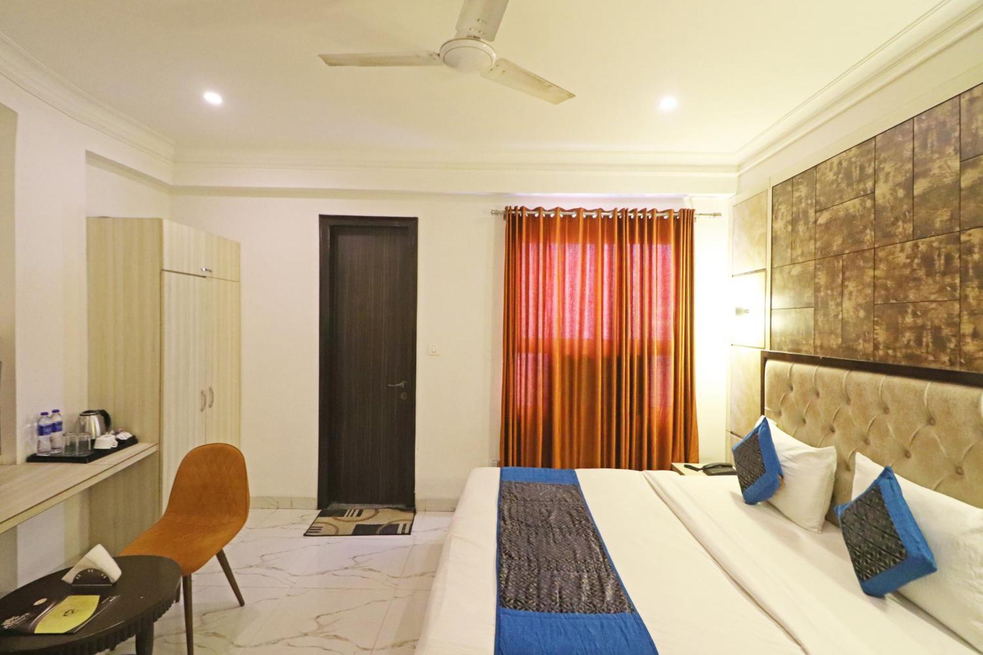 Hotel Almora Inn - Near By Delhi International Airport - With Free Airport Pickup And Drop نيودلهي المظهر الخارجي الصورة