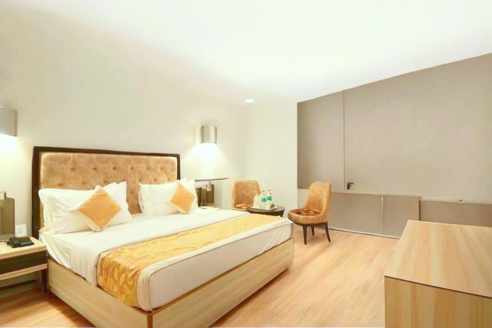 Hotel Almora Inn - Near By Delhi International Airport - With Free Airport Pickup And Drop نيودلهي المظهر الخارجي الصورة